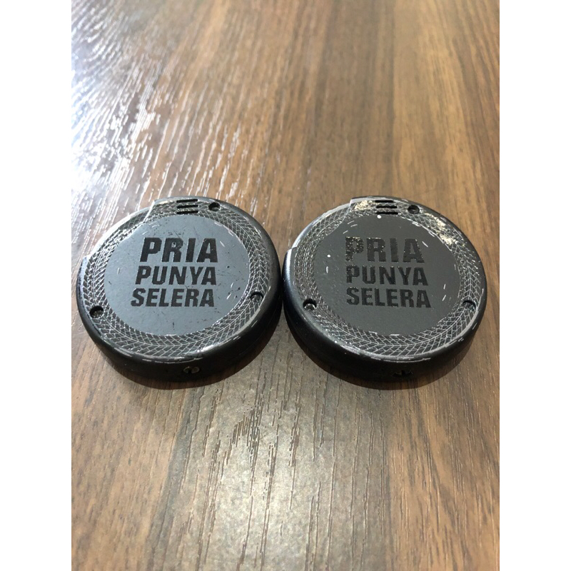 

lighter pria punya selera