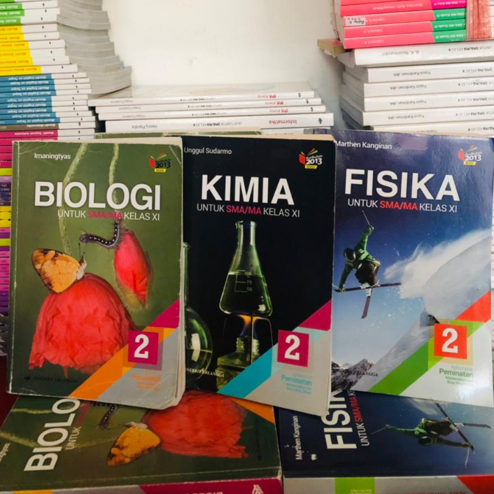 

IPA Biologi / Fisika / Kimia Peminatan Kelas 2 / XI SMA Kurikulum 13 Revisi