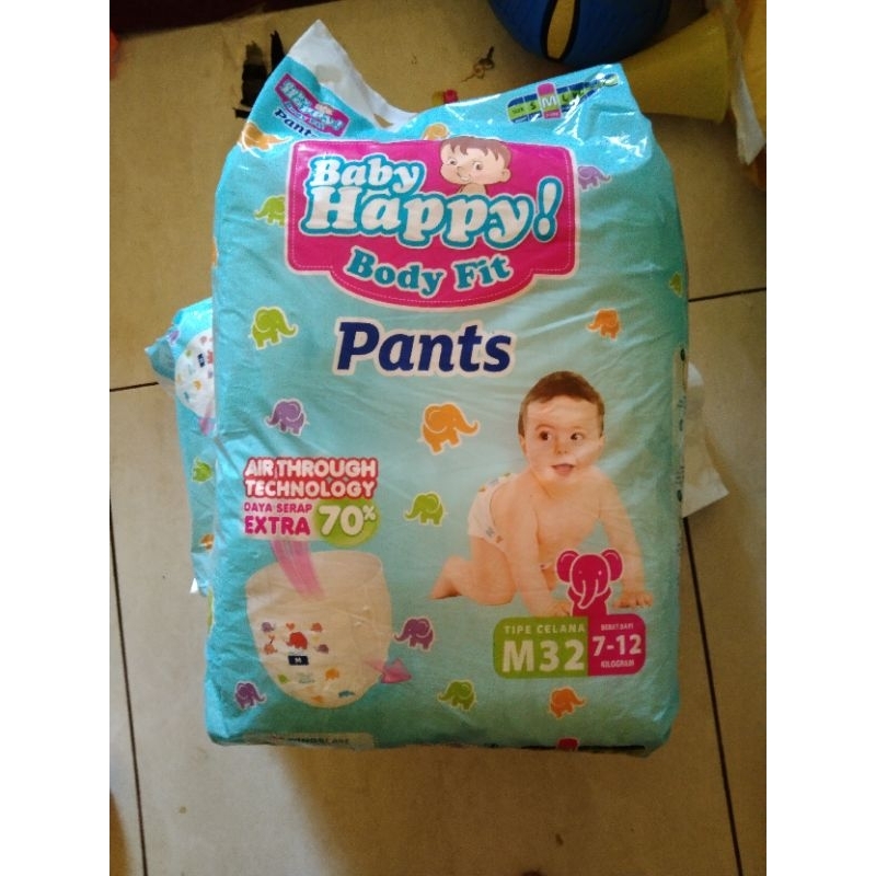 baby happy M32