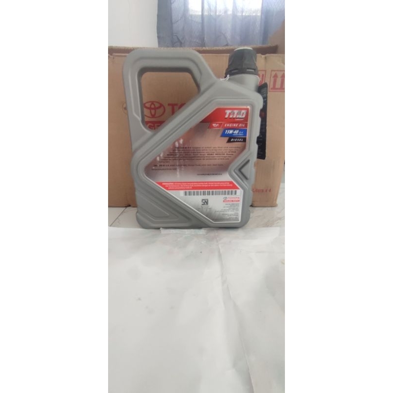 oli mobil toyota TMO diesel SAE 15W-40 4 liter galon