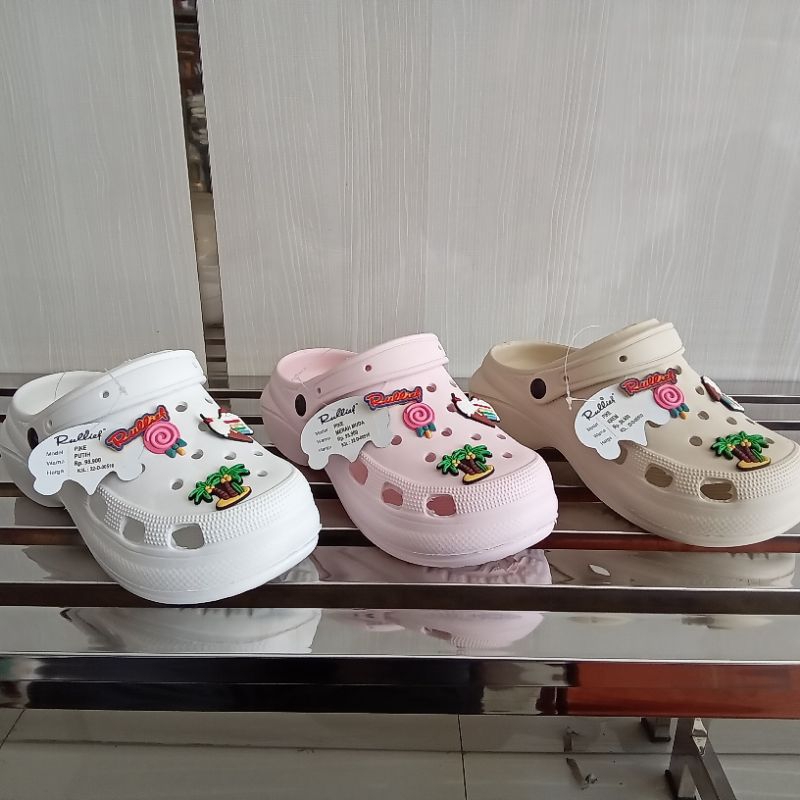 Rullief Pike Sandal Wanita