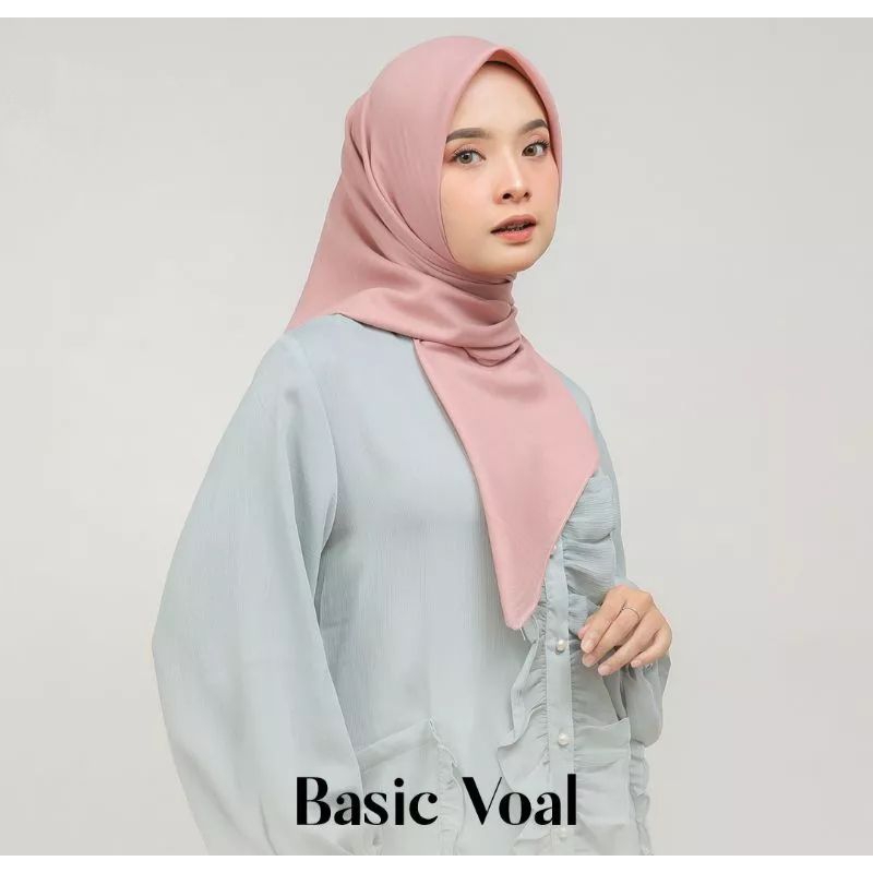 HIJAB SEGI EMPAT BASIC VOAL / UMAMA SCARF ORIGINAL / JILBAB SEGI EMPAT POLOS