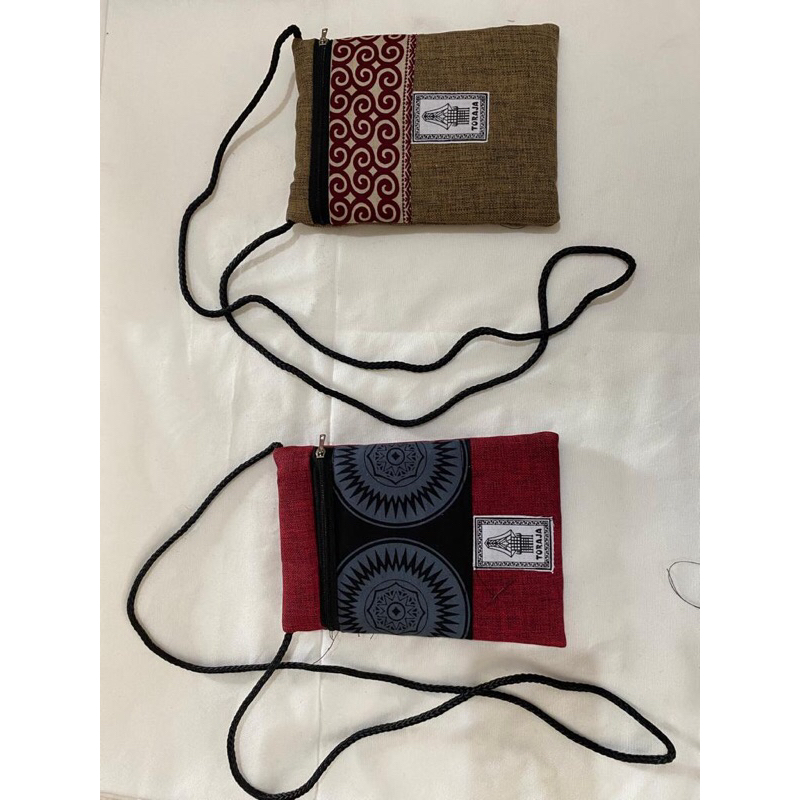 tas kecil motif toraja
