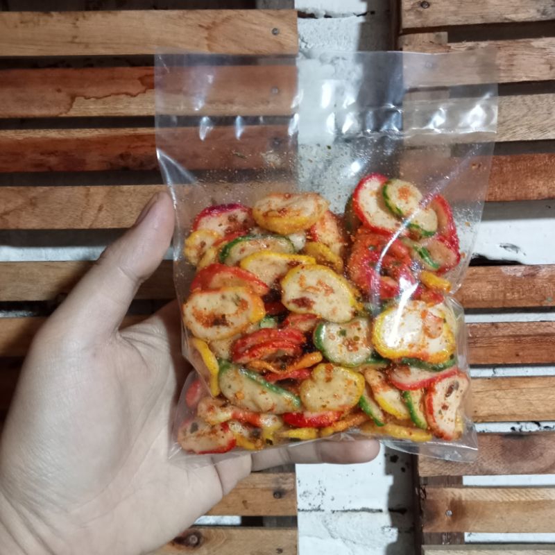 

Kerupuk Seblak Kering Rasa Pedas Daun Jeruk