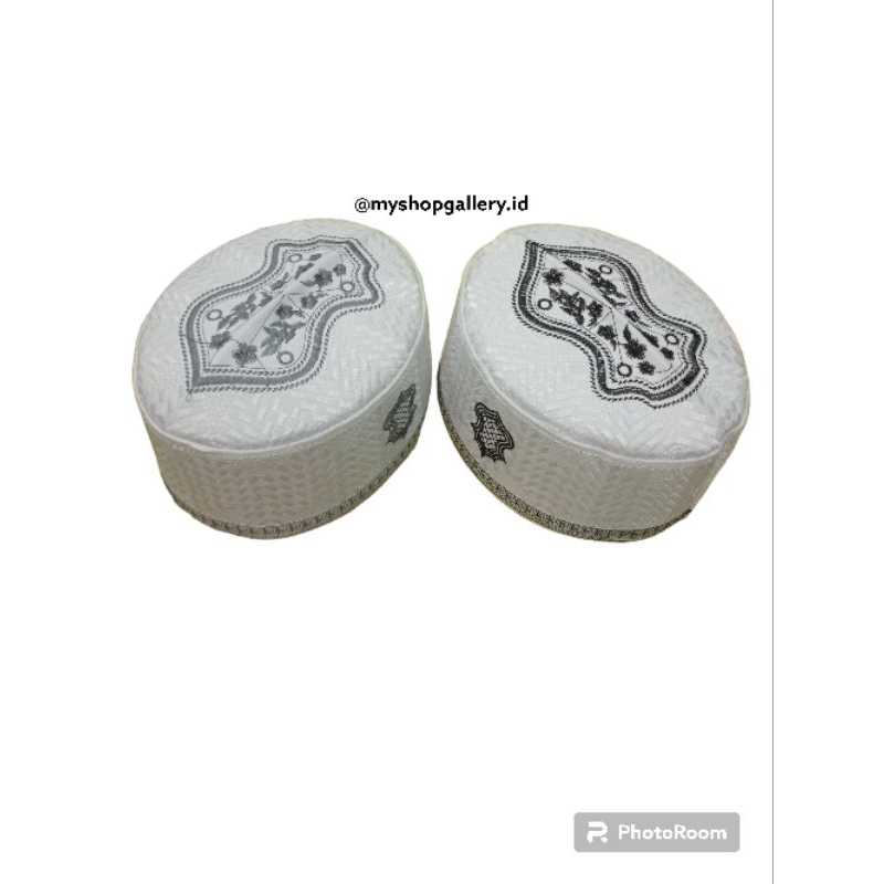 Topi Peci Putih