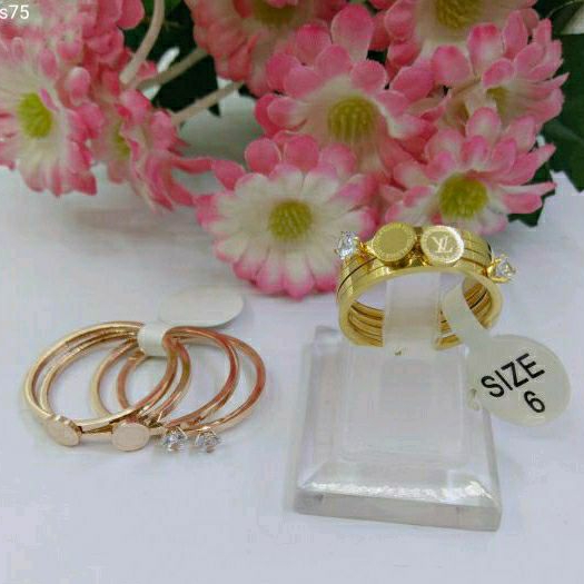 Cincin Tangan Set 4 Titanium Model Branded Asesoris Perhiasan Wanita Premium