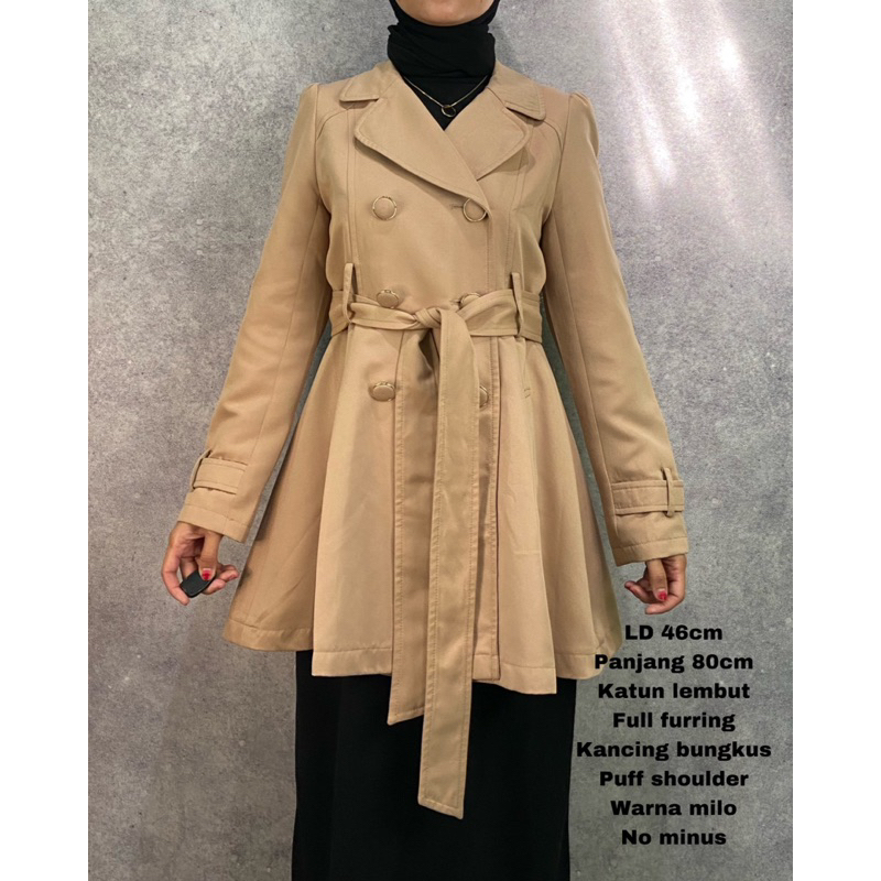 Trench Coat Wanita Preloved SUREVE