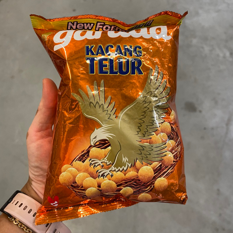 

Garuda Kacang Telur 200gr Kacang Telur Garuda 200gr