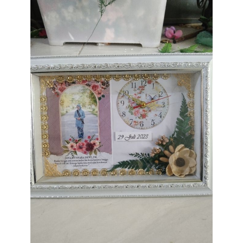 bingakai ucapan selamat wisuda