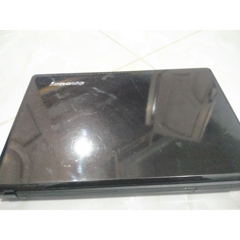 LAPTOP LENOVO core i3 (BEKAS)