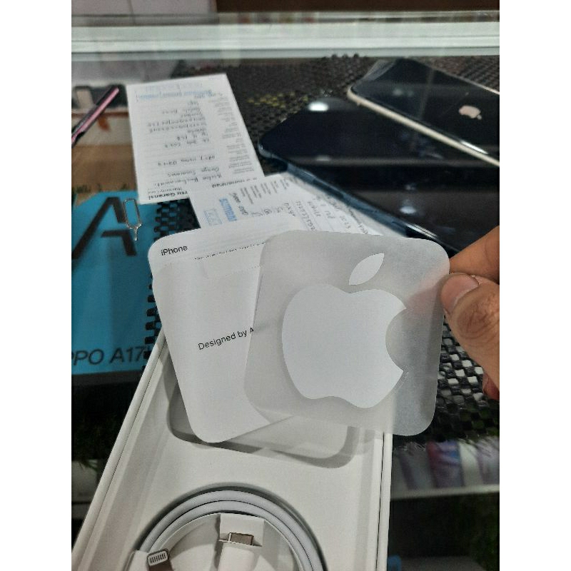 Iphone 11 128GB Secon Garansi Resmi Indo