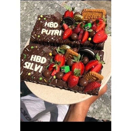 

Fudgy Brownies Chocobery small size 22x10