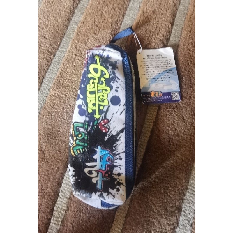 

Tiger pencil case import