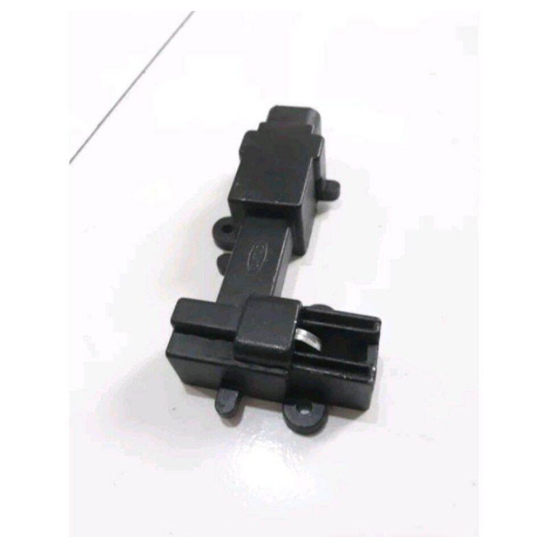 rumah kunci sadel jok depan vespa pxe exclusive strada panjang 10 cm