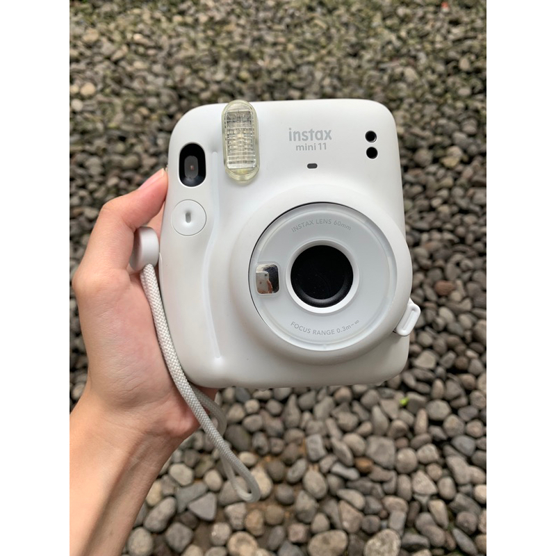 instax mini 11 white preloved