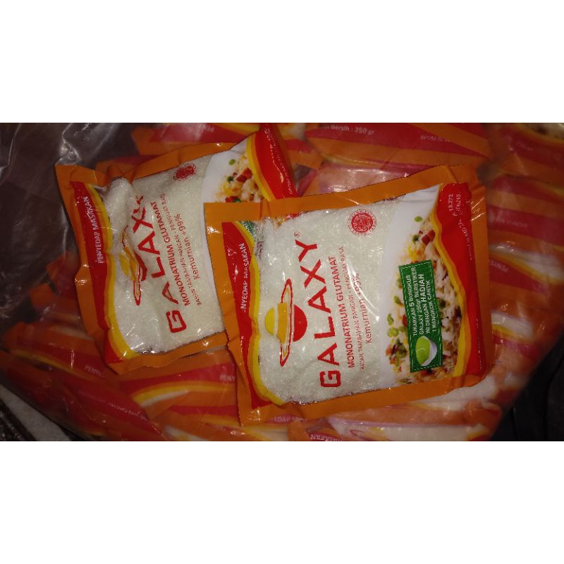 

Pecin Galaxy 250gr (pembelian 5 gratis 1 mangkuk cantik)