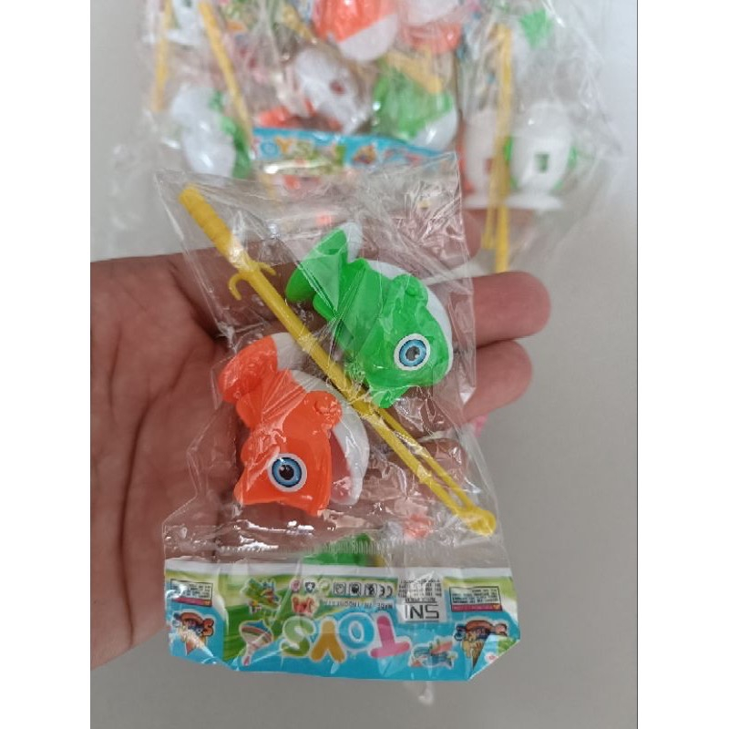 MANCING MAINAN KETANGKASAN ANAK IKAN