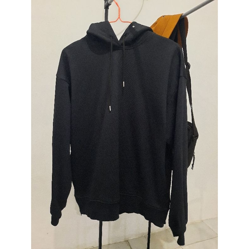 converse hoddie women tokyo japan