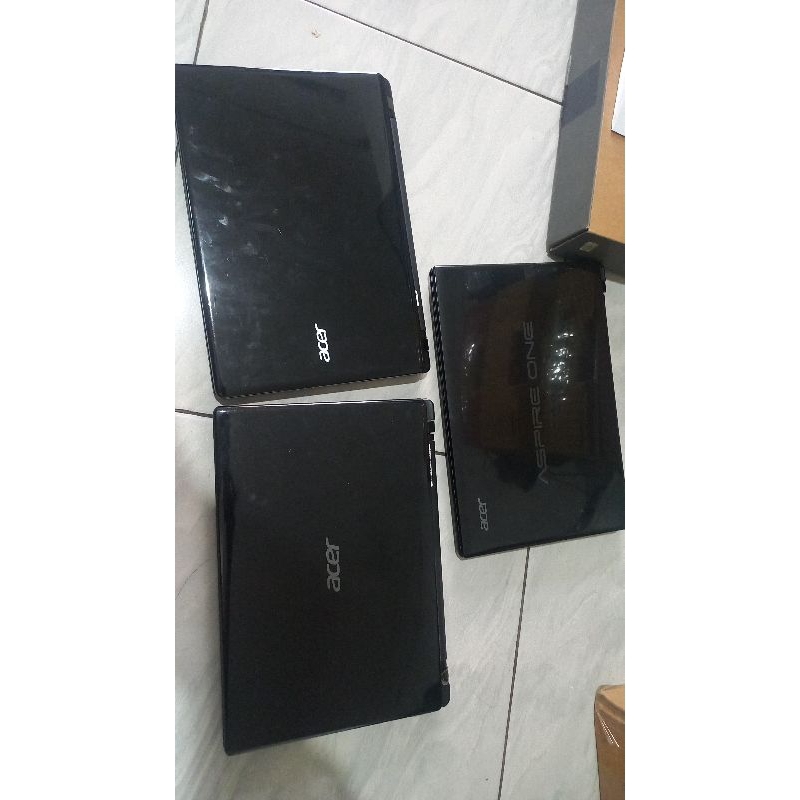 Acer One 4GB /128SSD windows 7
