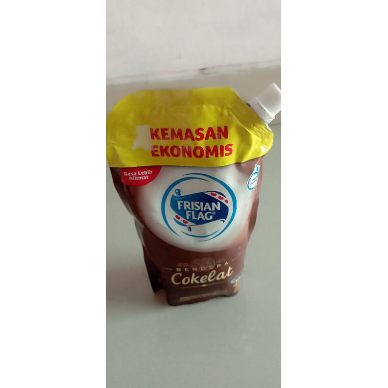 

Frisian Flag Kental Manis Coklat Pouch 545gr