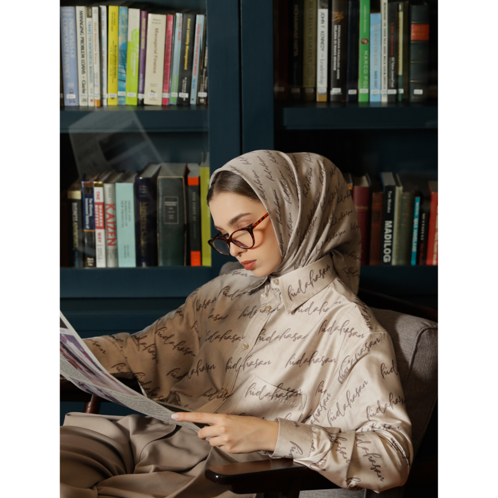 Hidahasan.id - Iconic Series - Hijab Segiempat