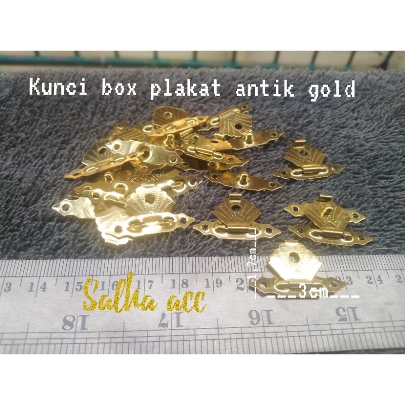 kunci box antik plakat box kayu kotak perhiasan gold