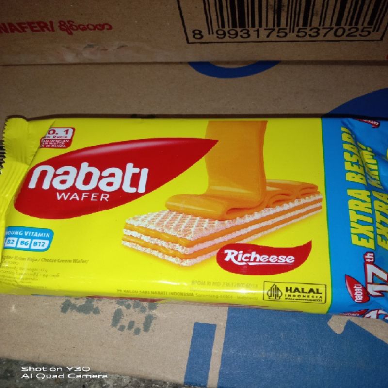 

NABATI WAFER KEJU 1 DUS ISI 60 PCS