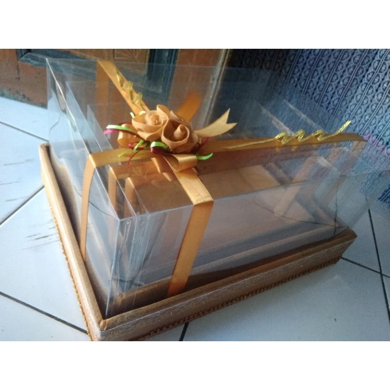 

Kotak Hantaran Seserahan isi 4 , isi 3, isi 2 (1&2 dan 2&3) dan Baki Mini