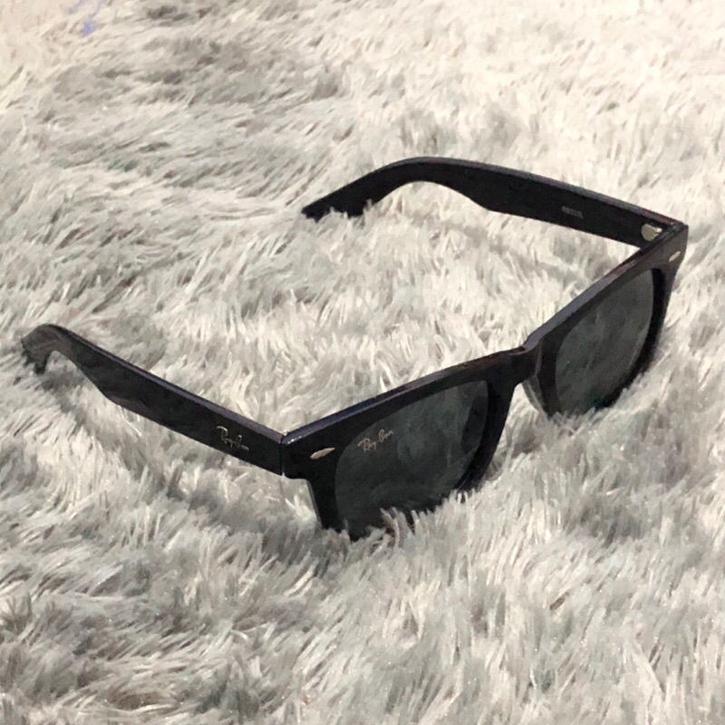 Kacamata Rayban Wayfarer | Frame Miring | Hitam Glosy