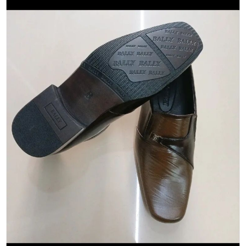 pansus pantofel|sepatu kulit pria|sepatu kerja pria|sepatu kantor bally | 3746