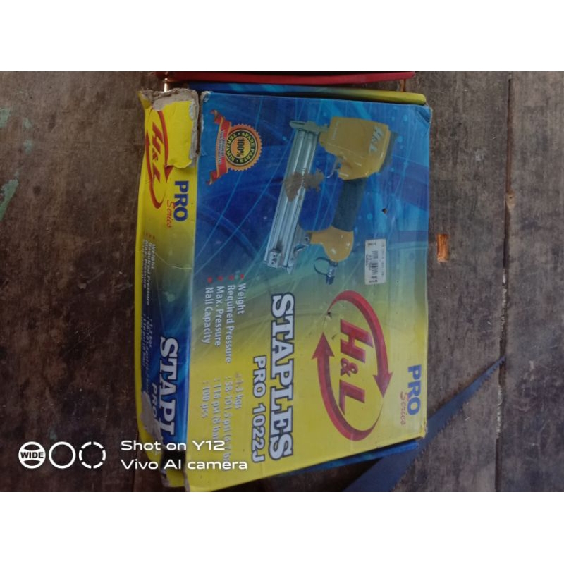 

staples tembak angin