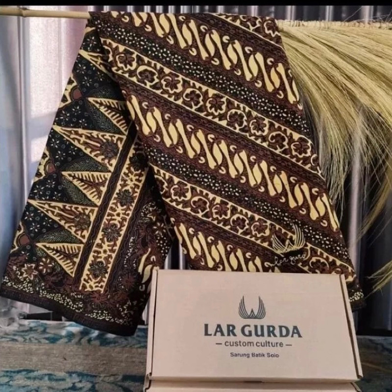 SARUNG BATIK LAR GURDA KESIKAN SERIES ORIGINAL LAR GURDA BATIK