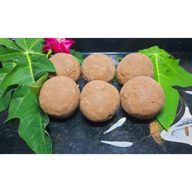 

Tanah Liat Penghilang Rasa Pahit Daun Pepaya & Paria, Isi 5 Butir Bonus 1 Butir