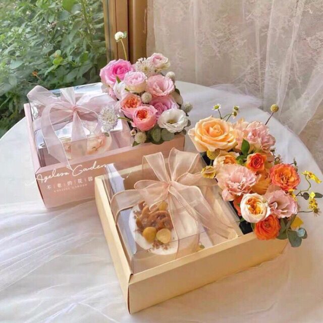 

PAKET HAMPERS/PAKET LEBARAN/KADO ULTAH
