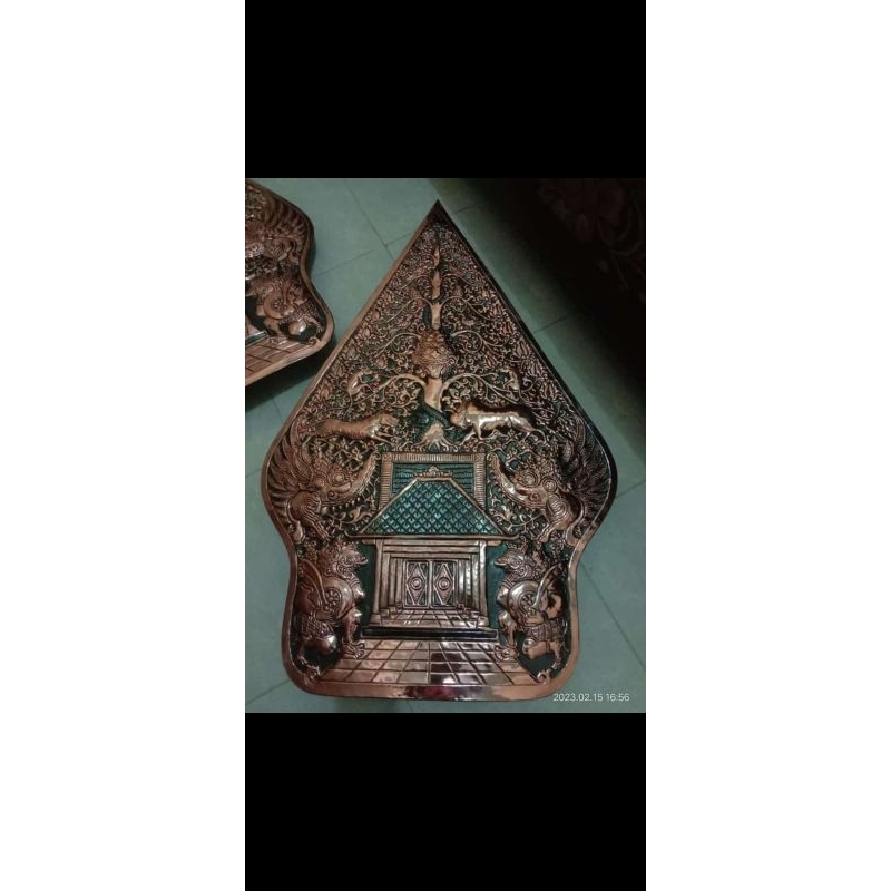 gunungan wayang kuningan