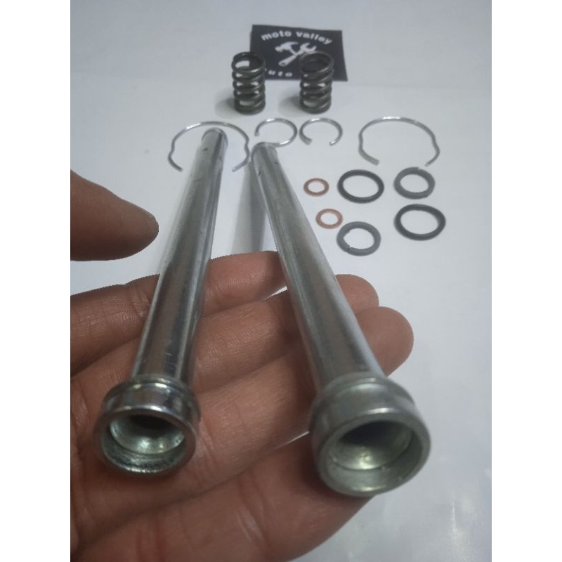 Set Suling Shock depan untuk jenis motor Honda Win.
