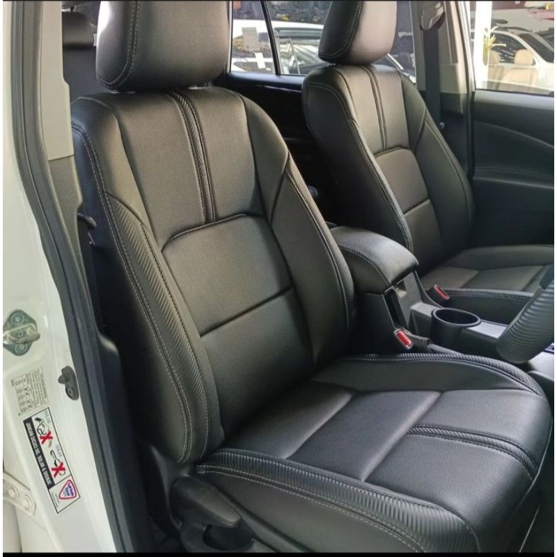 Sarung jok mobil innova reborn 2016 - 2023 tipe V dan G bahan ferrari dan myo