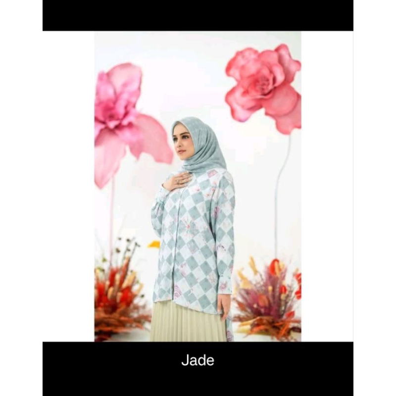 New Daria Top Buttonscraves x Riamiranda