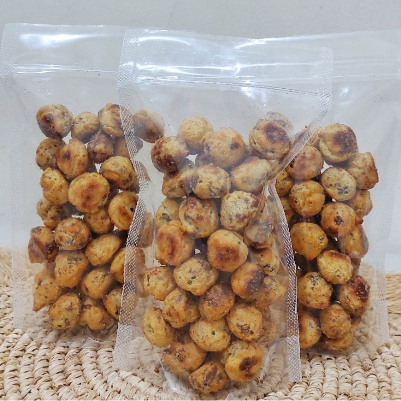 

ANEKA SNACK MURAH / SOES COKELAT / SUMPIA UDANG