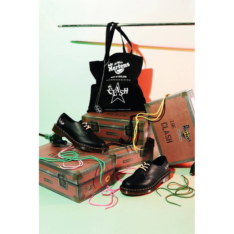 Original Dr martens 1461 x the clash black smooth, made in england