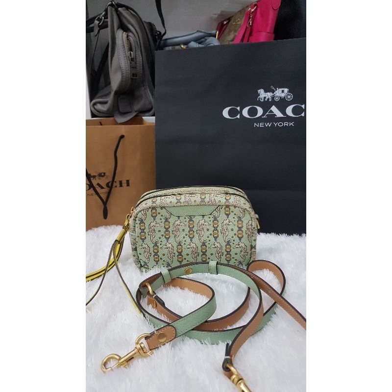 preloved TB perry seahorse