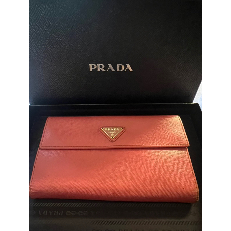 authentic Prada wallet saffiano