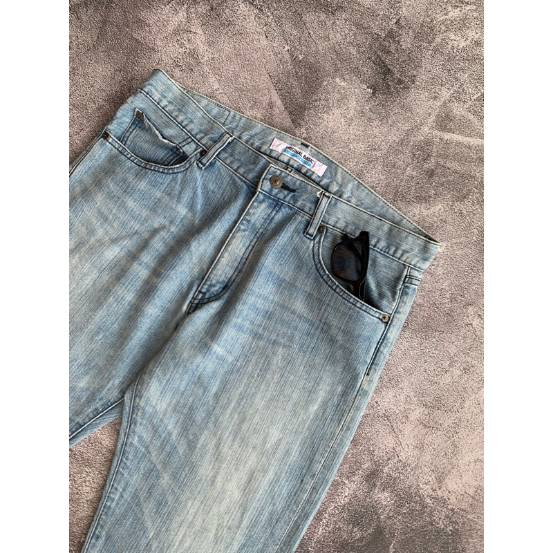 Celana/ jeans/ chino/ selvedge/ casual/ thrifting/ thriftshop/ Uniqlo S-001