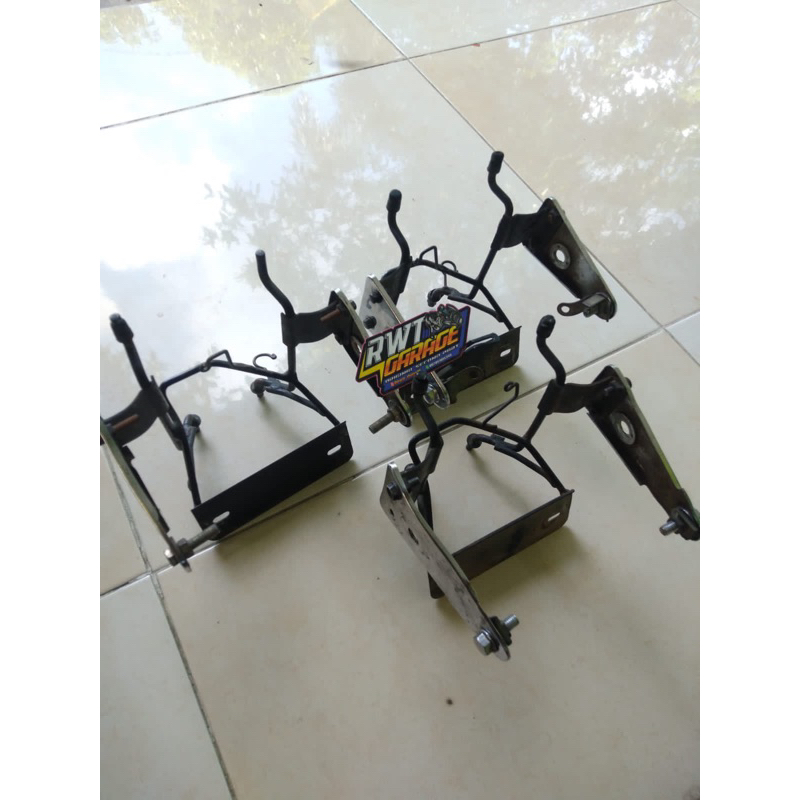 Pangkon lampu depan second original copotan megapro