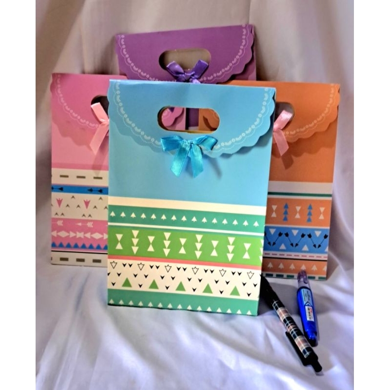 

[Zaqifa]Paper bag lucu uk. 14.5×21×7cm