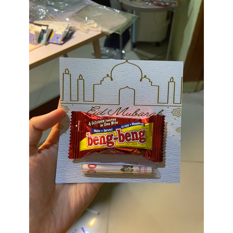 

MINI SNACK DAN THR LEBARAN HAMPERS VIRAL
