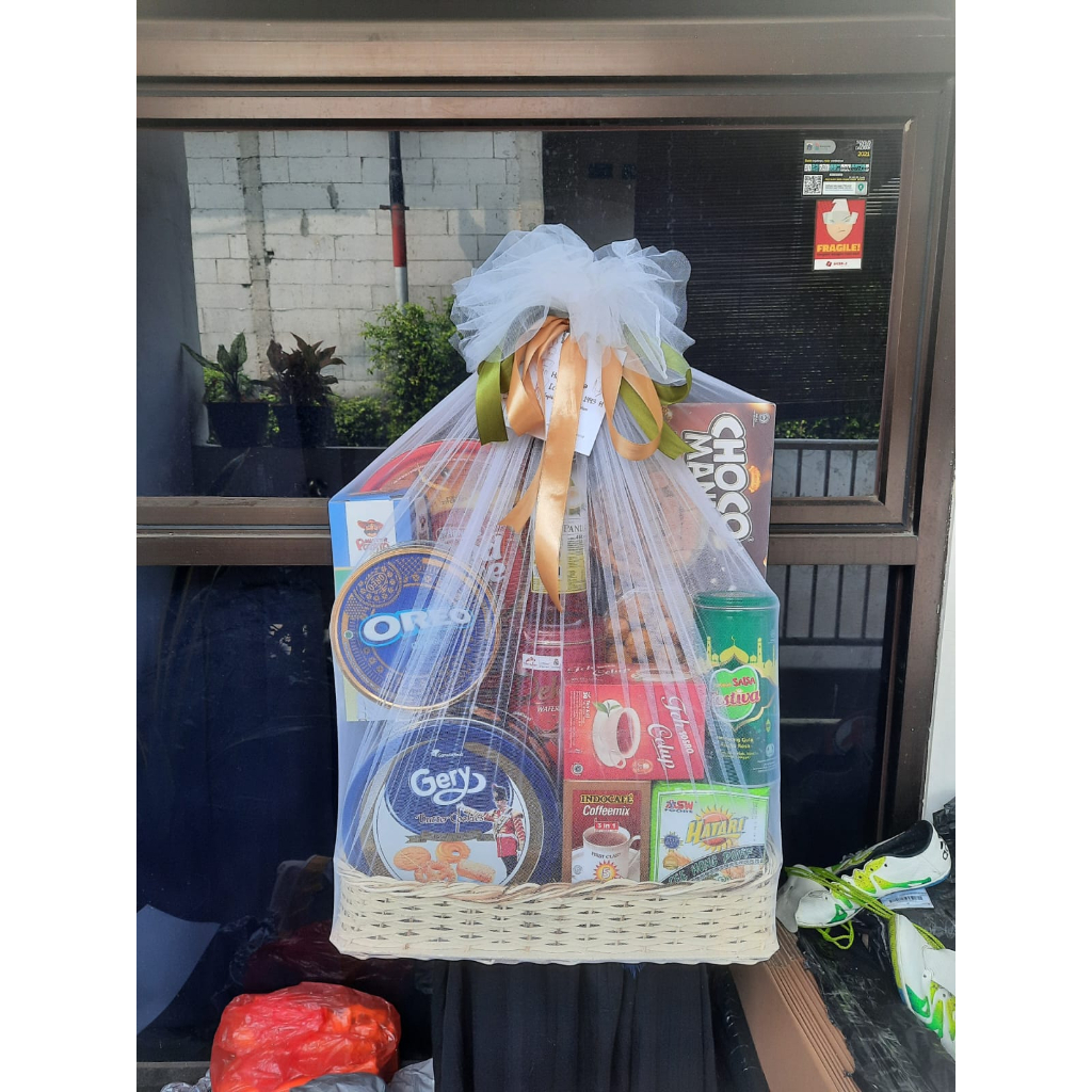 Hampers Tile / bingkisan lebaran/ Hampers idul fitri/ Hampers lebaran/ Hampers Murah/ hampers alat s