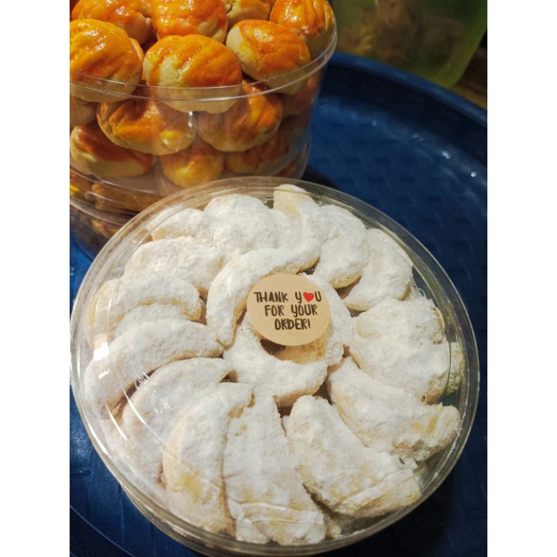 

Kue Salju
