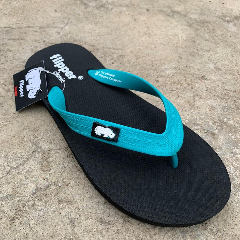 SANDAL JEPIT JAPIT FILPPER TOSCA HITAM PRIA WANITA SANDAL JEPIT JAPIT FILPPER CLASSIC PRIA COWOK PREMIUM SANDAL PRIA FLIPPER CLASSIC SANTAI TERLARIS SANDAL JAPIT FILPPER PRIA SENDAL PRIA JEPIT FILPPER PREMIUM