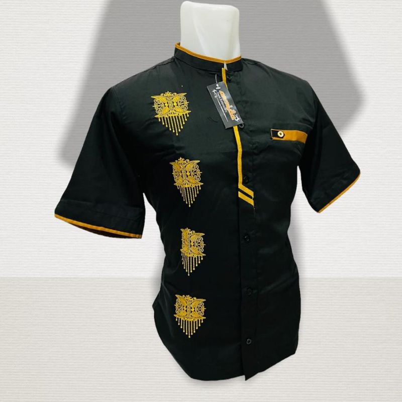Baju koko pria muslim khas Aceh bordiran motif pintu Aceh lengan pendek